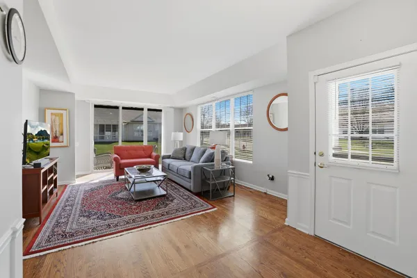 Property Slideshow image 3 of 24 | 12994 patriot way, Huntley, IL, 60142