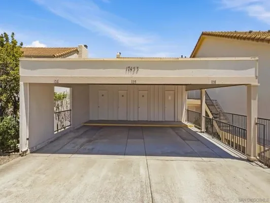 Property Slideshow image 3 of 50 | 17453 plaza cerado 105, San Diego, CA, 92128