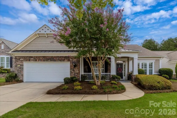 Property Slideshow image 2 of 48 | 39650 rosebay ct, Fort Mill, SC, 29707