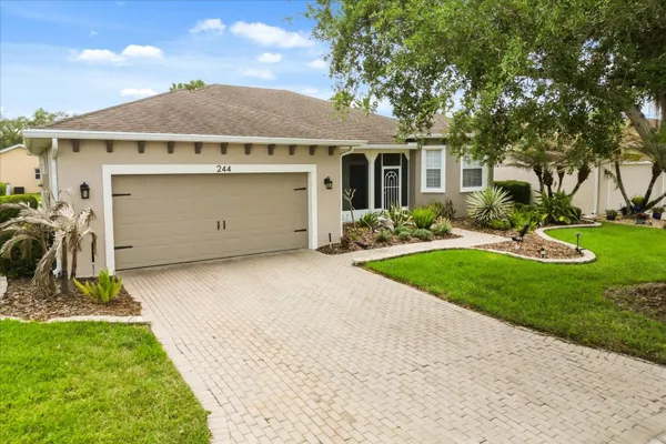 Property Slideshow image 2 of 35 | 244 largo dr, Kissimmee, FL, 34759