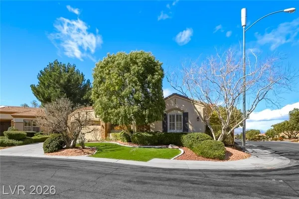 Property Slideshow image 2 of 46 | 2635 allendale cir, Henderson, NV, 89052
