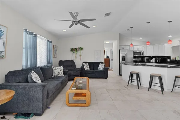 Property Slideshow image 3 of 27 | 10701 se 179th ln, Summerfield, FL, 34491