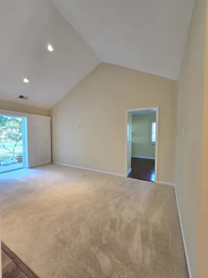 Property Slideshow image 3 of 43 | 603 thistle ln, Prospect Heights, IL, 60070