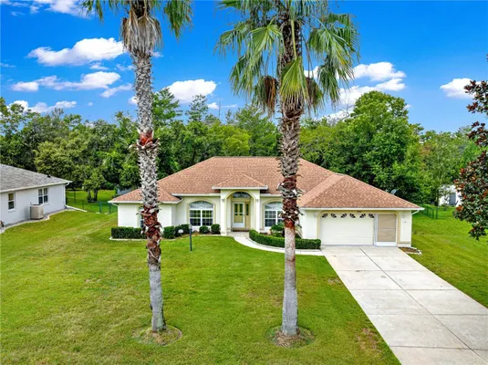 Property Slideshow image 3 of 57 | 10884 sw 53rd cir, Ocala, FL, 34476