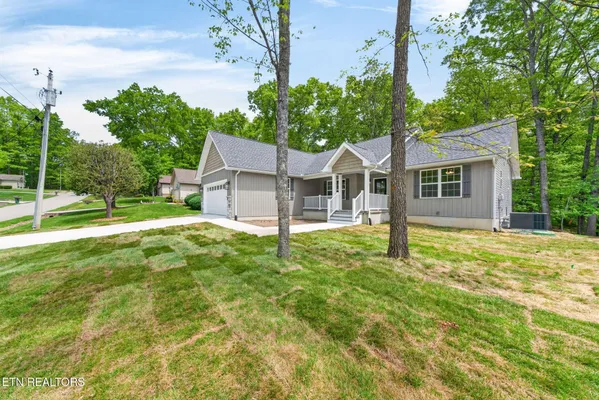 Property Slideshow image 3 of 39 | 113 highgate dr, Crossville, TN, 38558