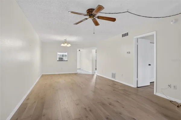 Property Slideshow image 2 of 27 | 1370 heather ridge blvd 102, Dunedin, FL, 34698
