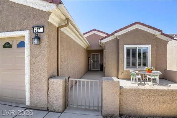 Property Slideshow image 2 of 41 | 2371 mourning warbler ave, North Las Vegas, NV, 89084