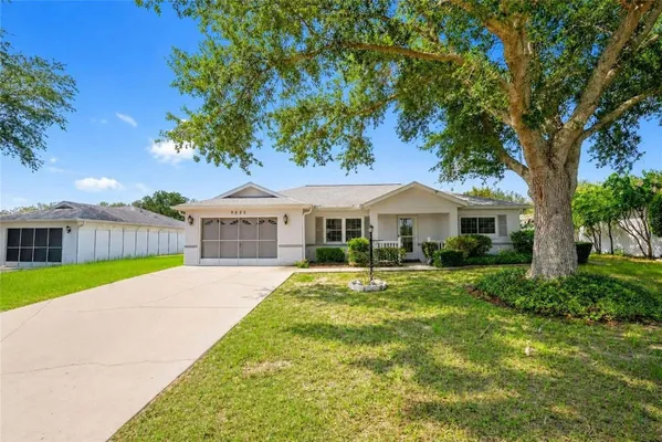 Property Slideshow image 3 of 23 | 9685 sw 97th st, Ocala, FL, 34481
