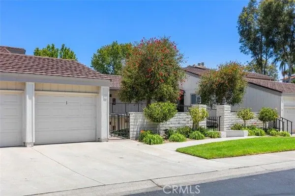 Property Slideshow image 2 of 34 | 3425 bahia blanca b, Laguna Woods, CA, 92637