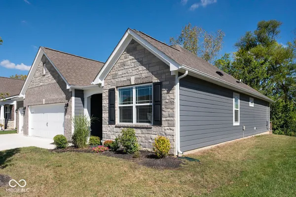 Property Slideshow image 3 of 36 | 6890 ben riley ct, Plainfield, IN, 46168