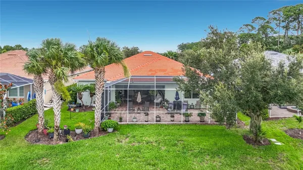 Property Slideshow image 3 of 83 | 6149 abaco dr, Sarasota, FL, 34238