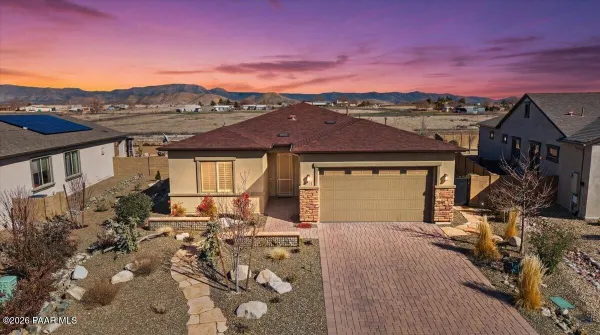 Property Slideshow image 2 of 34 | 8875 n tromontana rd, Prescott Valley, AZ, 86315