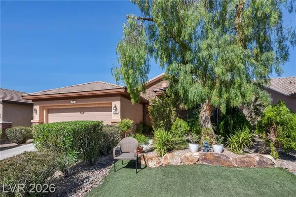 Property Slideshow image 2 of 50 | 3787 budenny dr, Las Vegas, NV, 89122