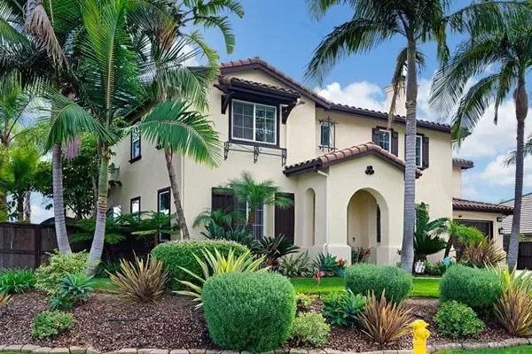 Property Slideshow image 2 of 51 | 10689 laurel path, Escondido, CA, 92026