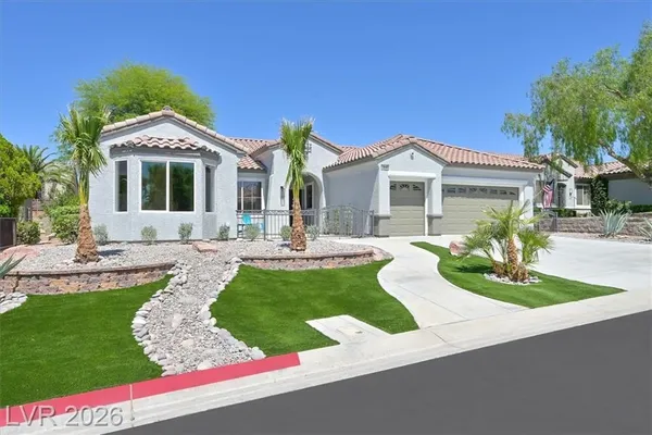Property Slideshow image 2 of 52 | 2848 meadow park ave, Henderson, NV, 89052
