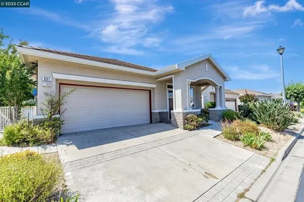 Property Slideshow image 2 of 40 | 631 baldwin dr, Brentwood, CA, 94513