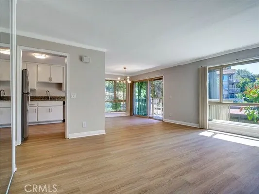 Property Slideshow image 3 of 24 | 291 sequoia ct 25, Thousand Oaks, CA, 91360