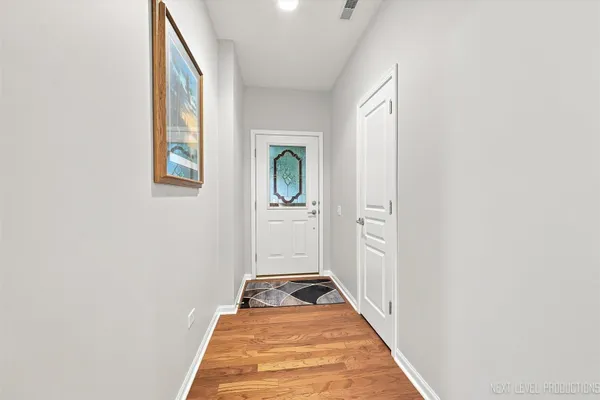 Property Slideshow image 3 of 34 | 2853 cascade falls cir, Elgin, IL, 60124