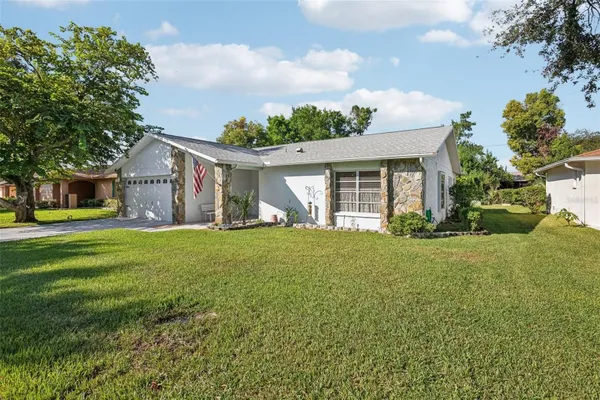 Property Slideshow image 2 of 34 | 11211 rollingwood dr, Port Richey, FL, 34668