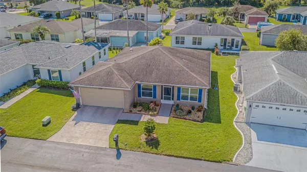 Property Slideshow image 3 of 37 | 29350 zeller ave, San Antonio, FL, 33576