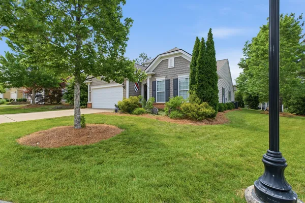 Property Slideshow image 2 of 34 | 1145 bastion cir, Mount Juliet, TN, 37122