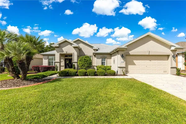 Property Slideshow image 2 of 63 | 11864 se 91st cir, Summerfield, FL, 34491