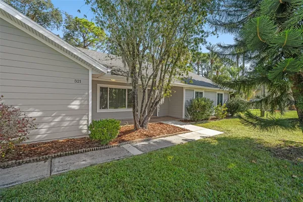 Property Slideshow image 3 of 48 | 521 pelican bay dr, Daytona Beach, FL, 32119