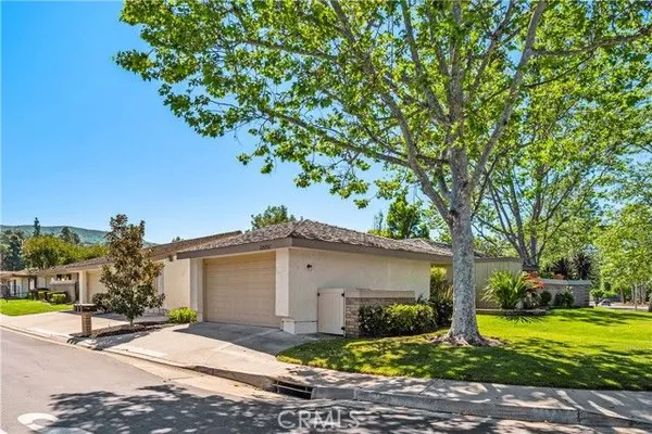Property Slideshow image 2 of 47 | 32051 via buena, San Juan Capistrano, CA, 92675
