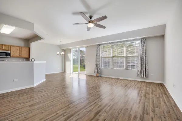 Property Slideshow image 3 of 26 | 11286 bellflower ln, Huntley, IL, 60142