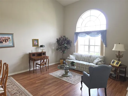 Property Slideshow image 3 of 28 | 2019 quailwood ln, Spring Hill, FL, 34606