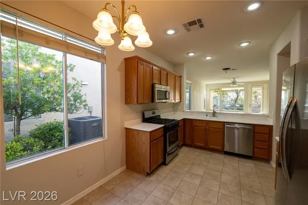 Property Slideshow image 3 of 16 | 5211 progresso st, Las Vegas, NV, 89135