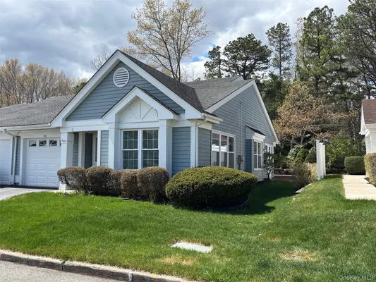 Property Slideshow image 2 of 24 | 155 glen dr, Brookhaven, NY, 11961