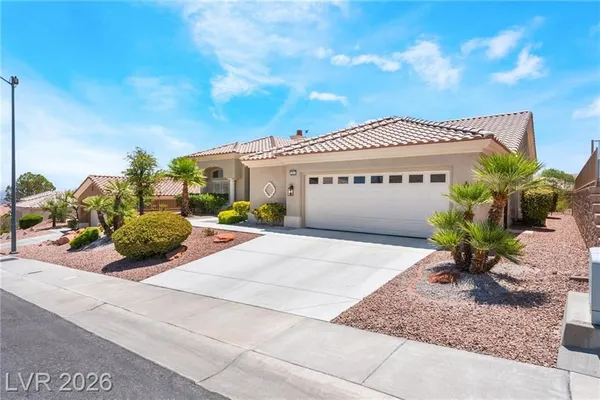 Property Slideshow image 3 of 47 | 2824 faiss dr, Las Vegas, NV, 89134