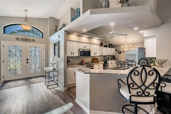 Property Slideshow image 2 of 57 | 525 bent oak ct, Spring Hill, FL, 34609