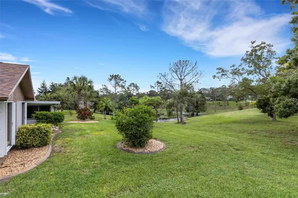 Property Slideshow image 2 of 97 | 3098 e dorchester dr, Palm Harbor, FL, 34684