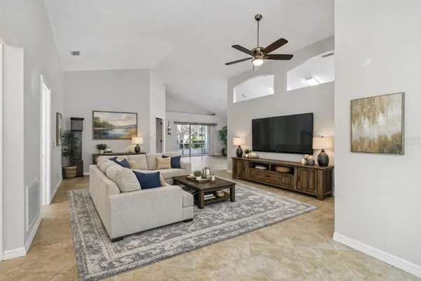 Property Slideshow image 2 of 27 | 3827 eversholt st, Clermont, FL, 34711