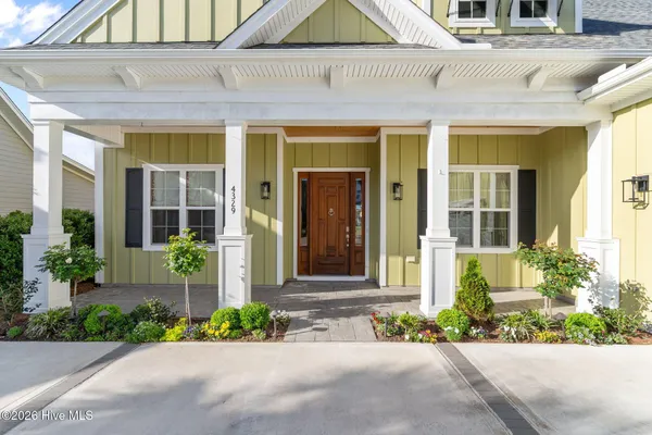 Property Slideshow image 3 of 59 | 4329 singletary lake dr, Leland, NC, 28451