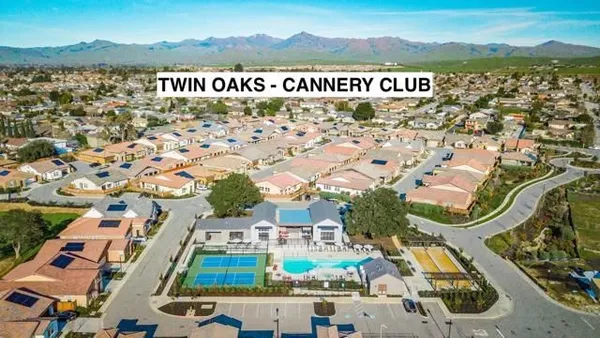 Property Slideshow image 2 of 13 | 2180 red oak dr, Hollister, CA, 95023