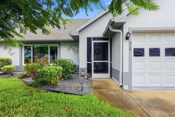 Property Slideshow image 3 of 39 | 516 wekiva river ct 118, Englewood, FL, 34223