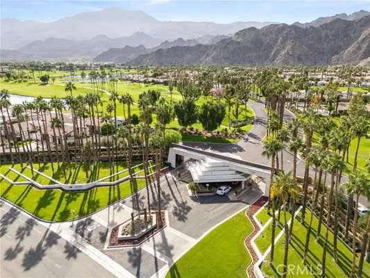 Property Slideshow image 2 of 29 | 54291 shoal crk, La Quinta, CA, 92253