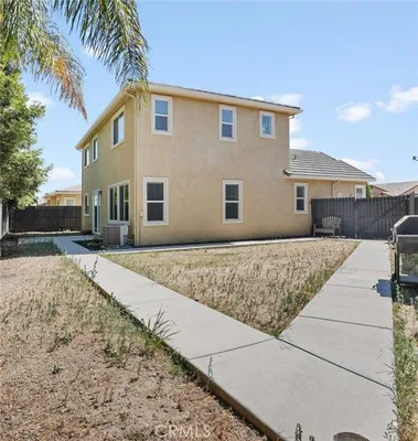 Property Slideshow image 3 of 8 | 2800 craftsman st, Turlock, CA, 95380