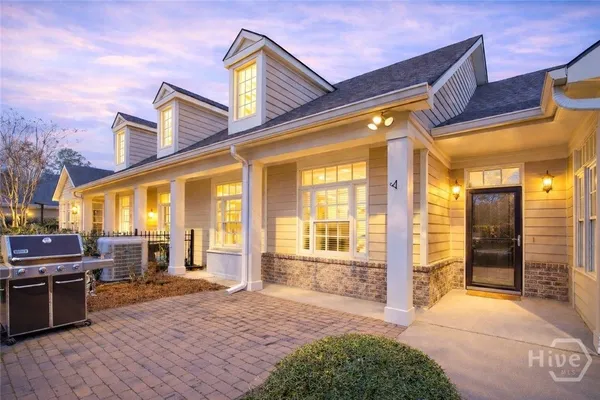 Property Slideshow image 2 of 20 | 284 kingfisher cir, Pooler, GA, 31322