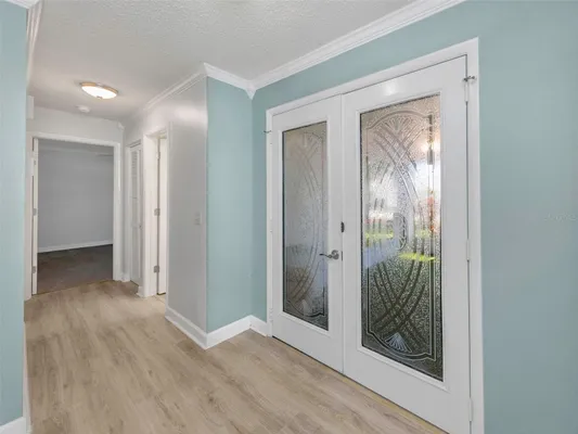 Property Slideshow image 2 of 33 | 3957 tarpon pointe cir, Palm Harbor, FL, 34684