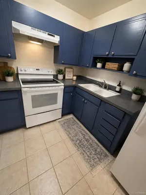 Property Slideshow image 3 of 38 | 605 s clinton st 6b, Denver, CO, 80247