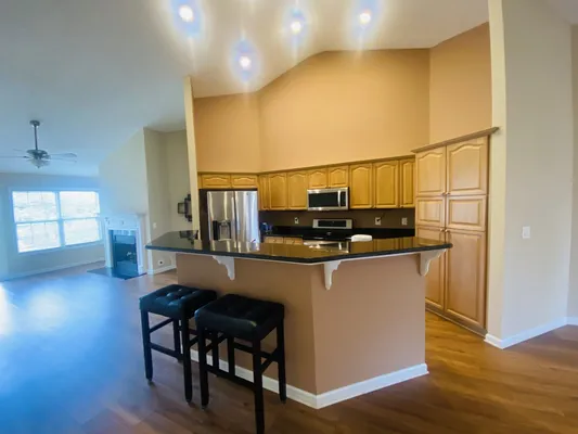 Property Slideshow image 3 of 13 | 395 devon chase hl 4604, Gallatin, TN, 37066