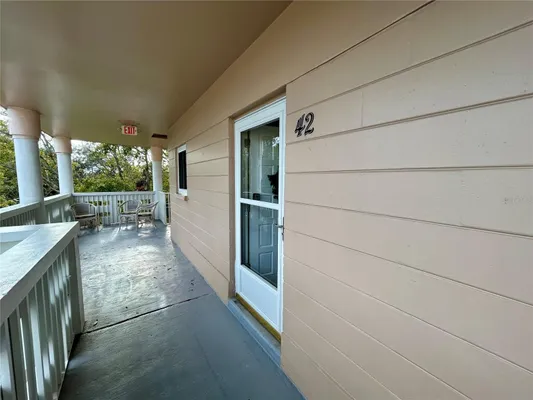 Property Slideshow image 3 of 51 | 2436 rhodesian dr 42, Clearwater, FL, 33763