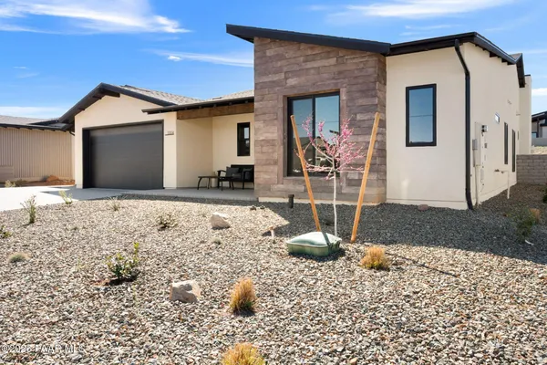 Property Slideshow image 2 of 26 | 5504 e edgar way, Prescott Valley, AZ, 86314
