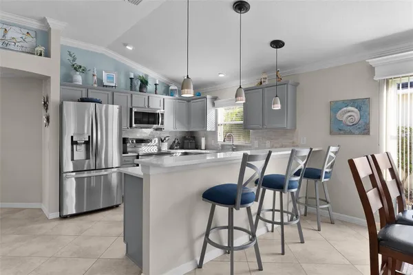 Property Slideshow image 2 of 32 | 2266 montbrook pl, The Villages, FL, 32162