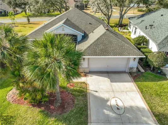 Property Slideshow image 2 of 78 | 5685 gulf stream st, Tavares, FL, 32778