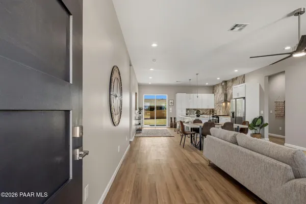Property Slideshow image 2 of 46 | 7905 e smoke house ln, Prescott Valley, AZ, 86315